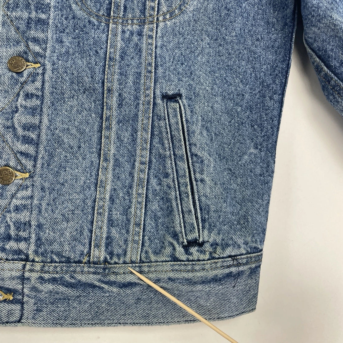Vintage Lee Denim Jacket Size 38 PATD-153438
