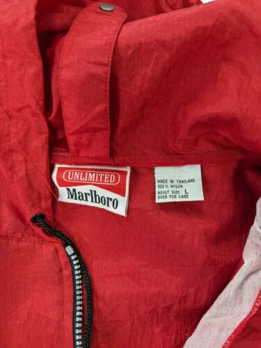 Vintage Marlboro Windbreaker Jacket Size Large Red