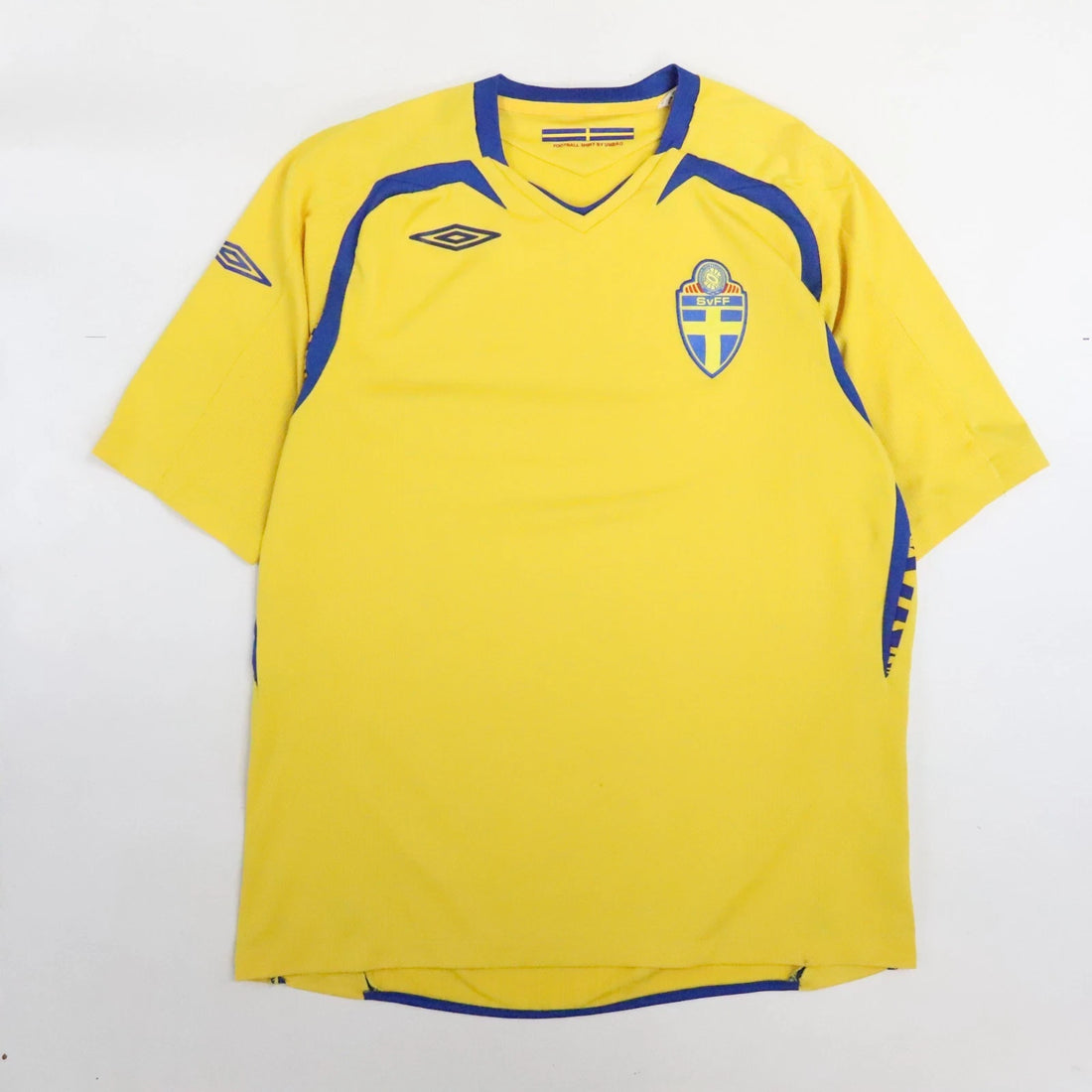 Sweden Umbro Soccer Football Jersey Size XL FIFA