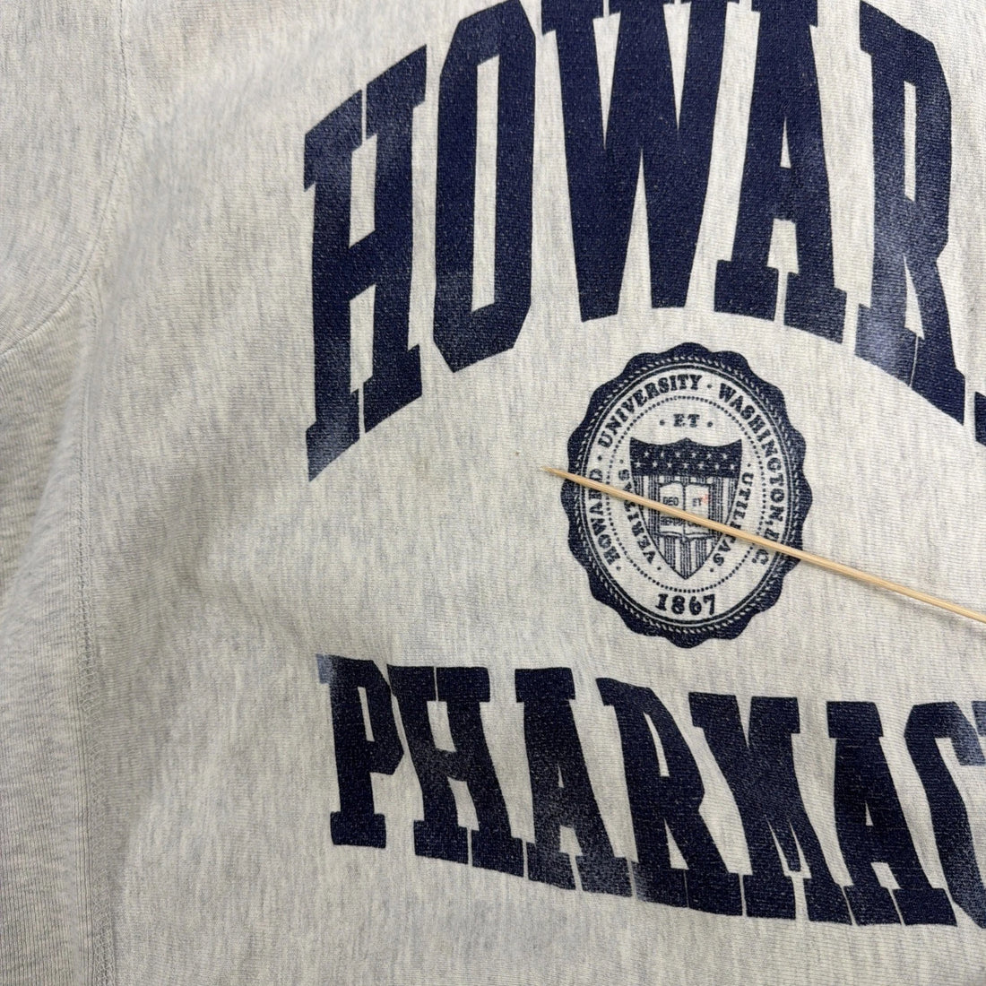 Vintage Howard Pharmacy Crest Crewneck Sweatshirt Size Large 90s