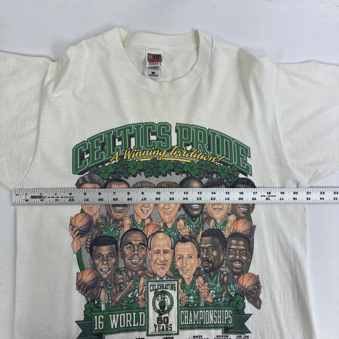 Vintage Boston Celtics Caricature T-Shirt Size Large NBA