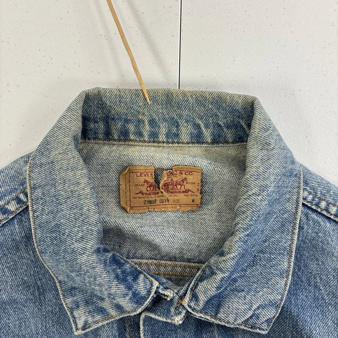 Vintage Levi's Denim Trucker Jacket Size Medium
