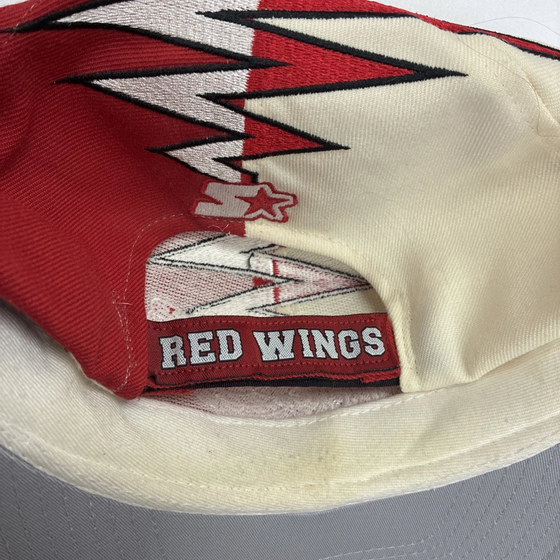 Vintage Detroit Red Wings Wool Shockwave Starter Hat OSFA NHL