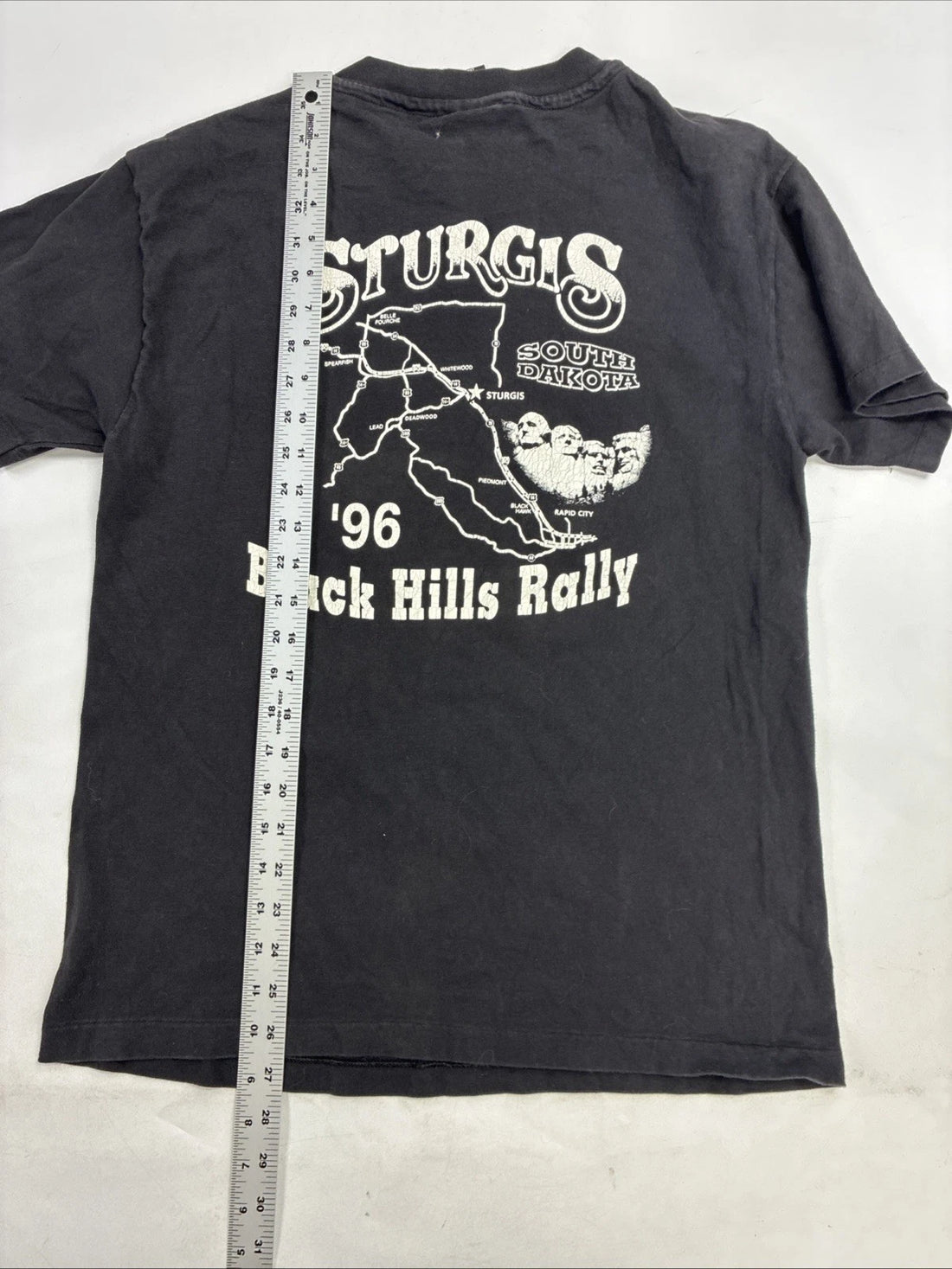 Vintage Harley Davidson Black Hills Rally Sturgis Buffalo T-Shirt Medium 90s