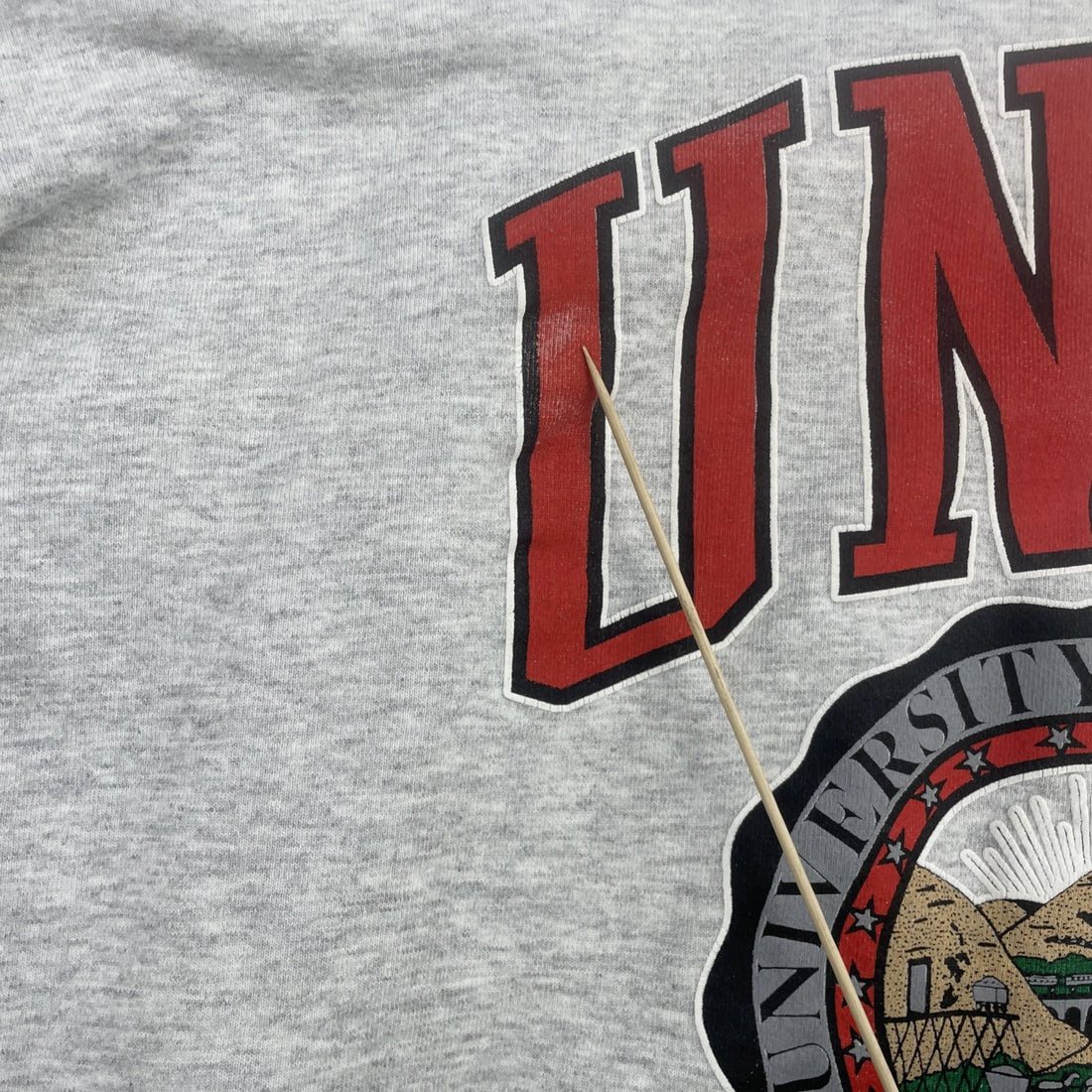 Vintage UNLV Crest Crewneck Sweatshirt Size XL
