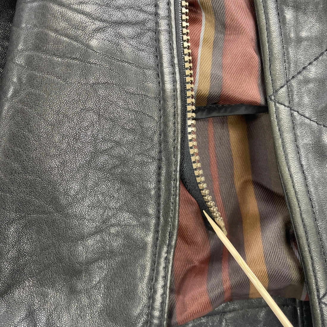 Danier Leather Coat Jacket Size Medium Black