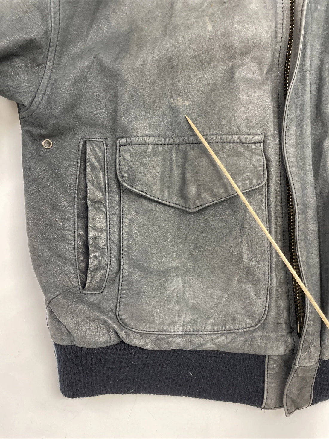 Vintage G-III Leather Bomber Jacket Size Small