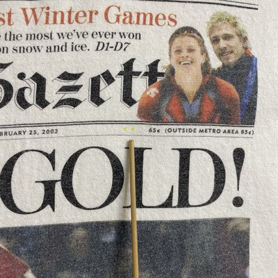 Vintage Team Canada Olympic Hockey Newspaper T-Shirt Size XL