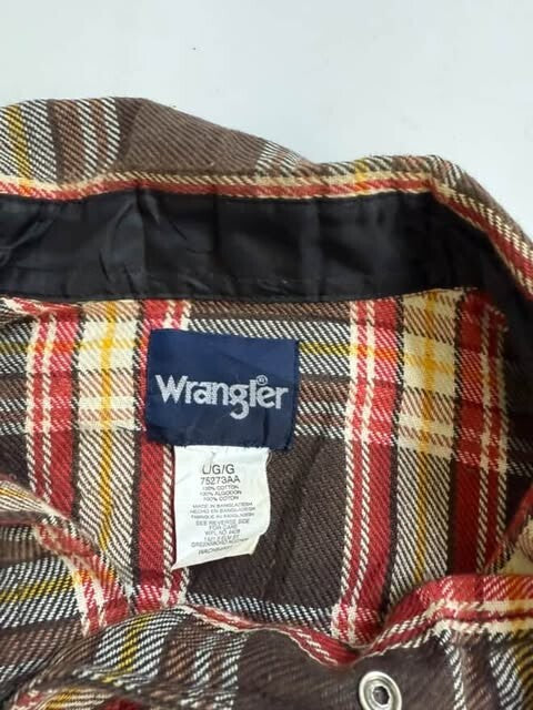 Vintage Wrangler Pearl Snap Shirt Size Large Brown Plaid