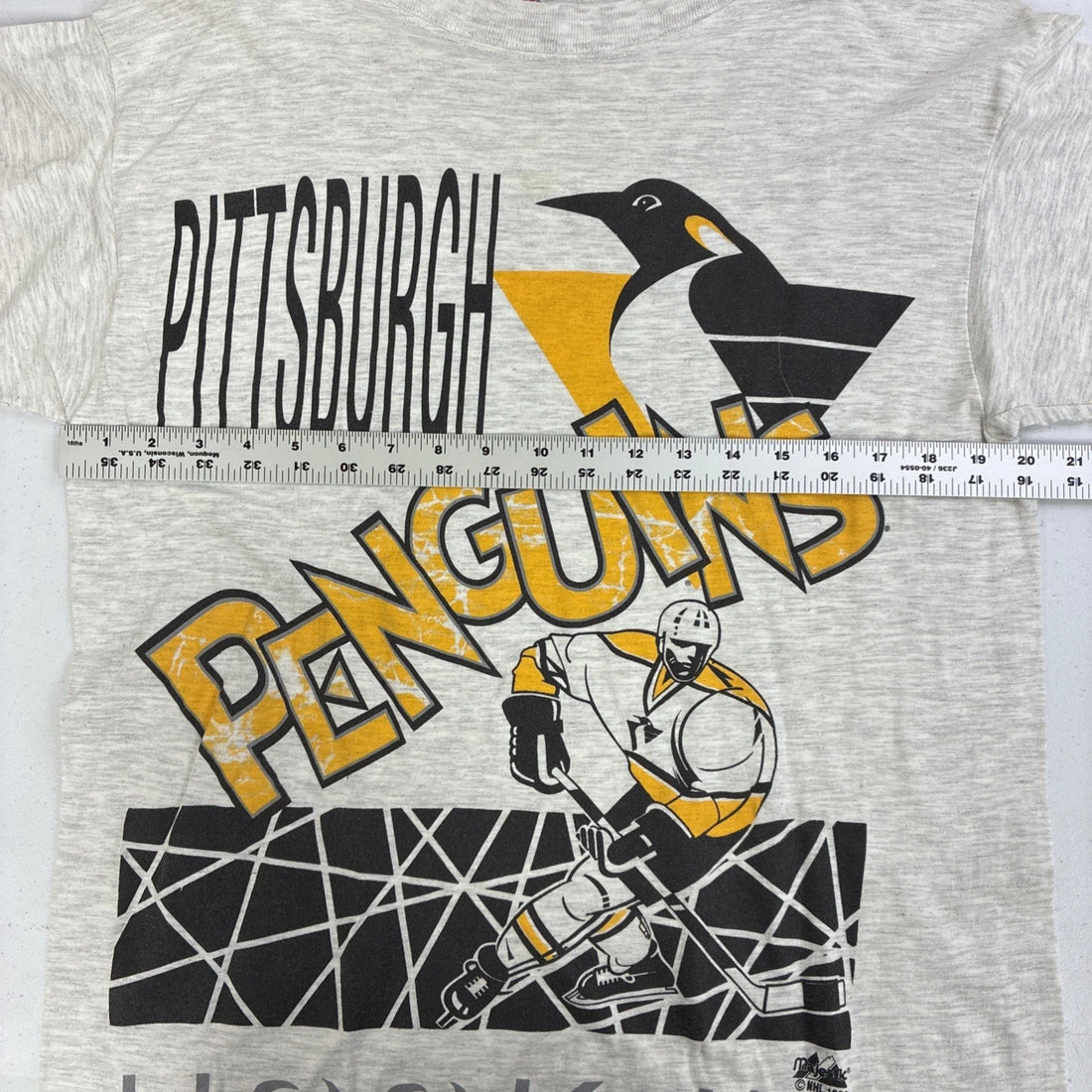 Vintage Pittsburgh Penguins Majestic T-Shirt Size Medium 1993 90s NHL