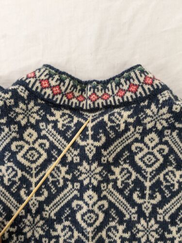 Store Vintage Dale of Norway 100% Wool Fair Isle Nordic Cardigan Sweater Size XL