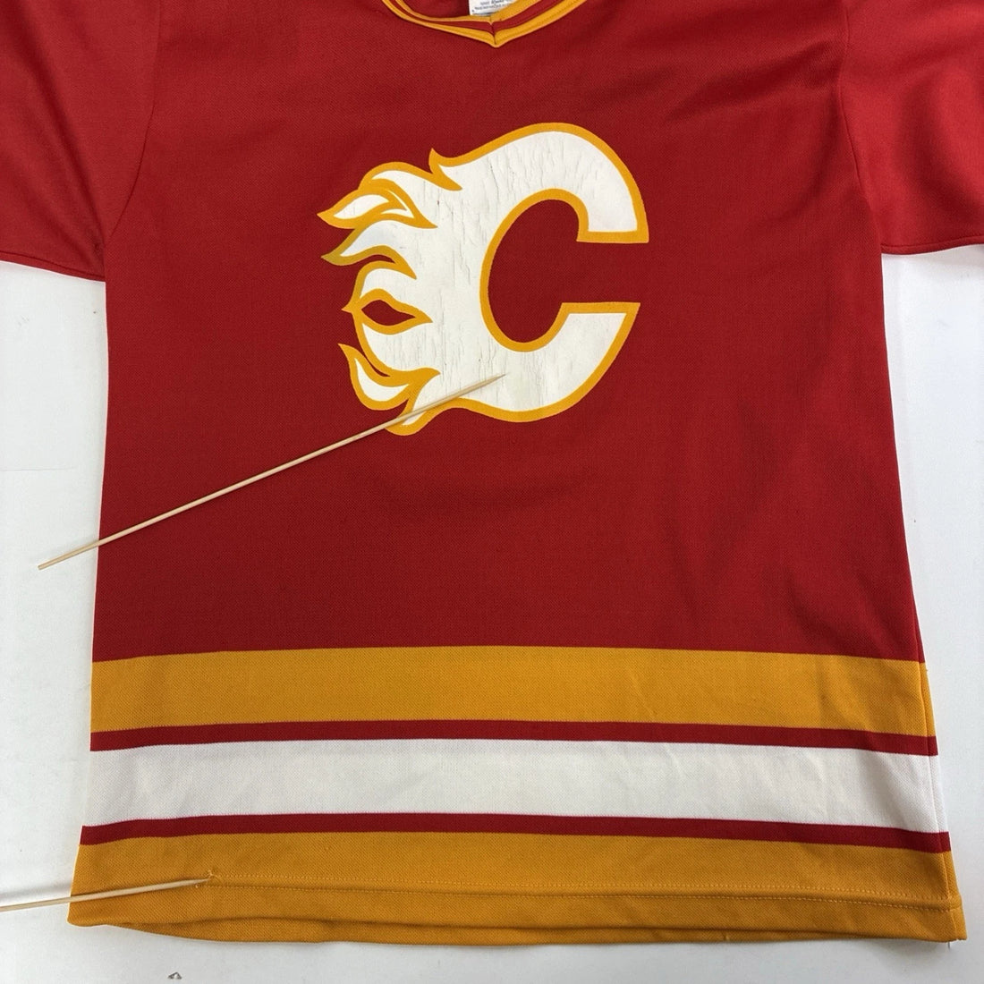 Vintage Calgary Flames CCM Hockey Jersey Size Small 90s NHL