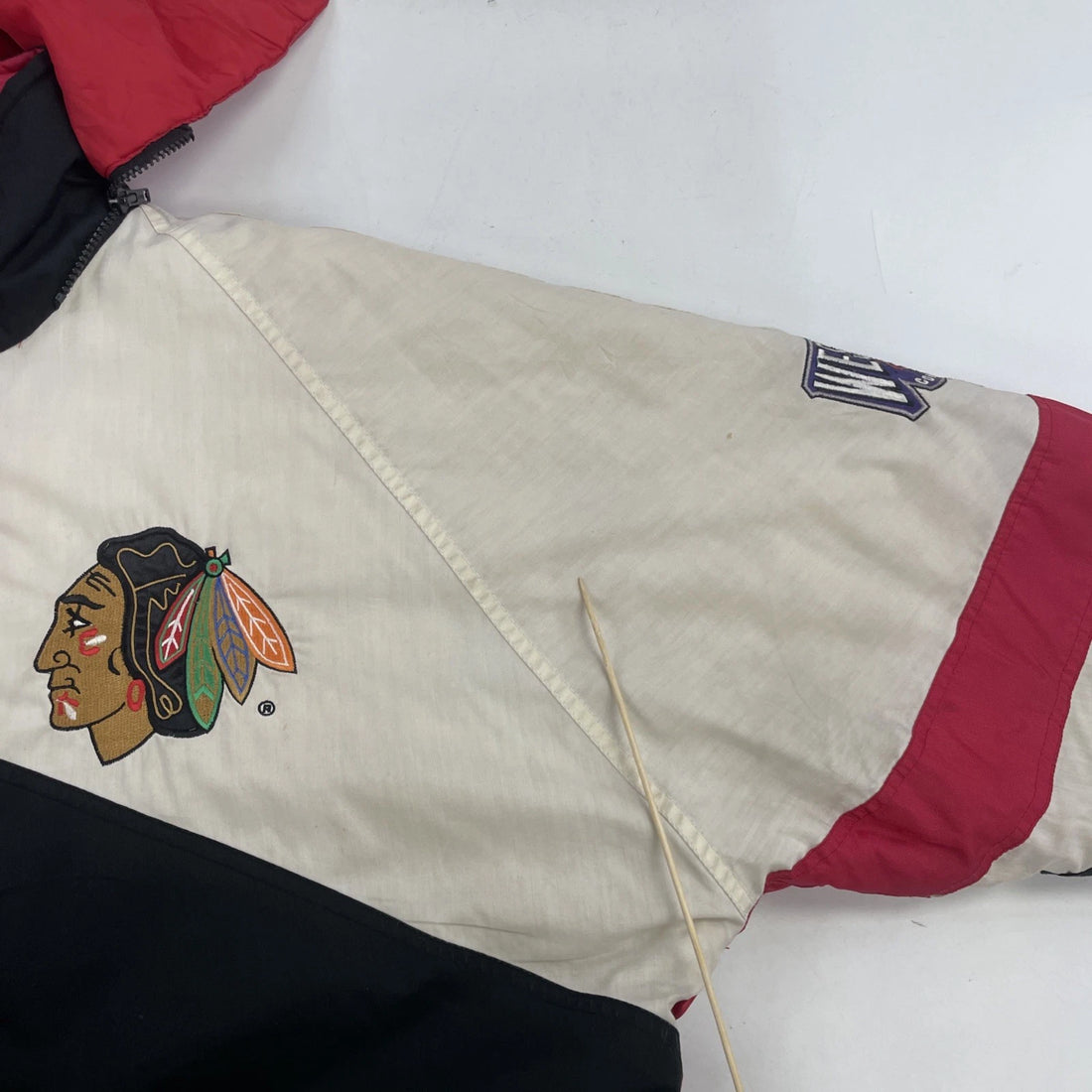 Vintage Chicago Blackhawks Pro Player Puffer Coat Jacket Size Large 90s NHL
