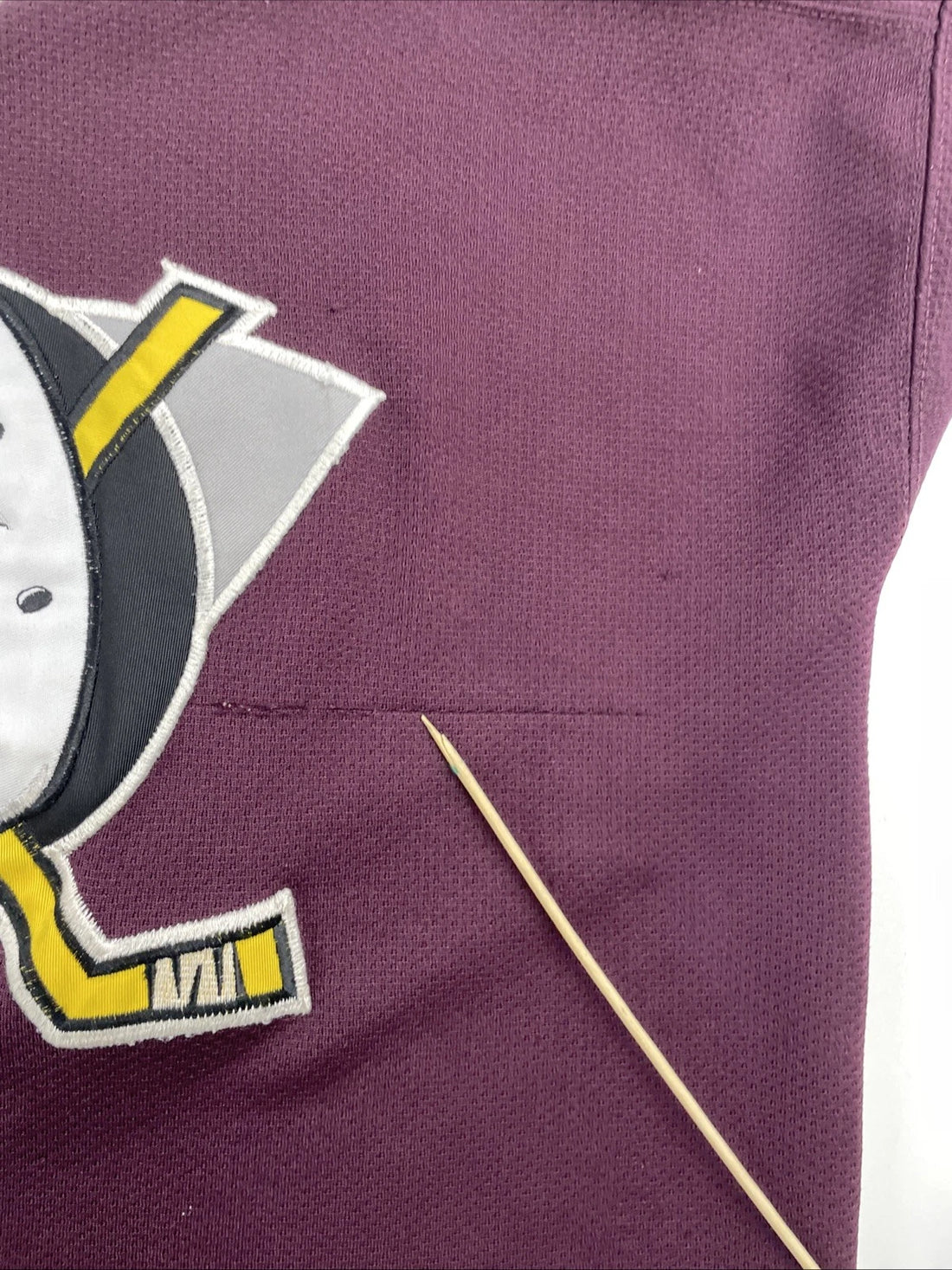 Vintage Anaheim Mighty Ducks Starter Jersey Youth Size Large/XL NHL