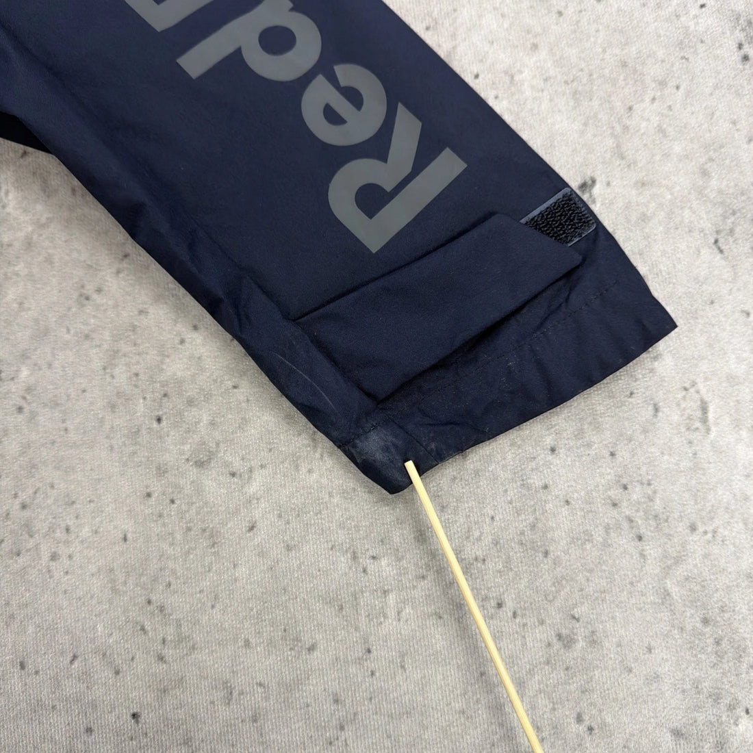 Red Bull Racing Puma Windbreaker Jacket Size Medium