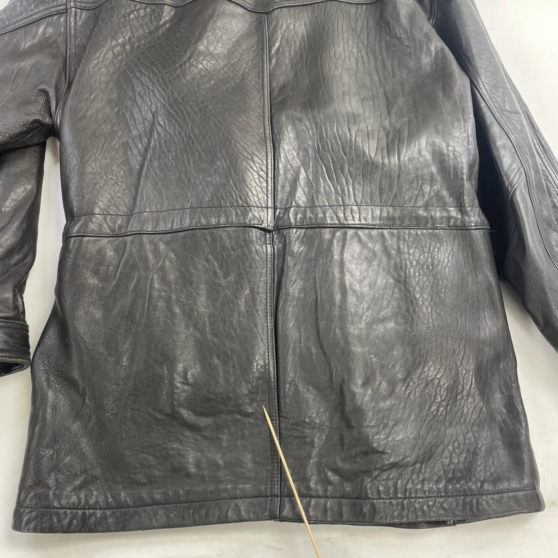 Danier Leather Coat Jacket Size Medium Black