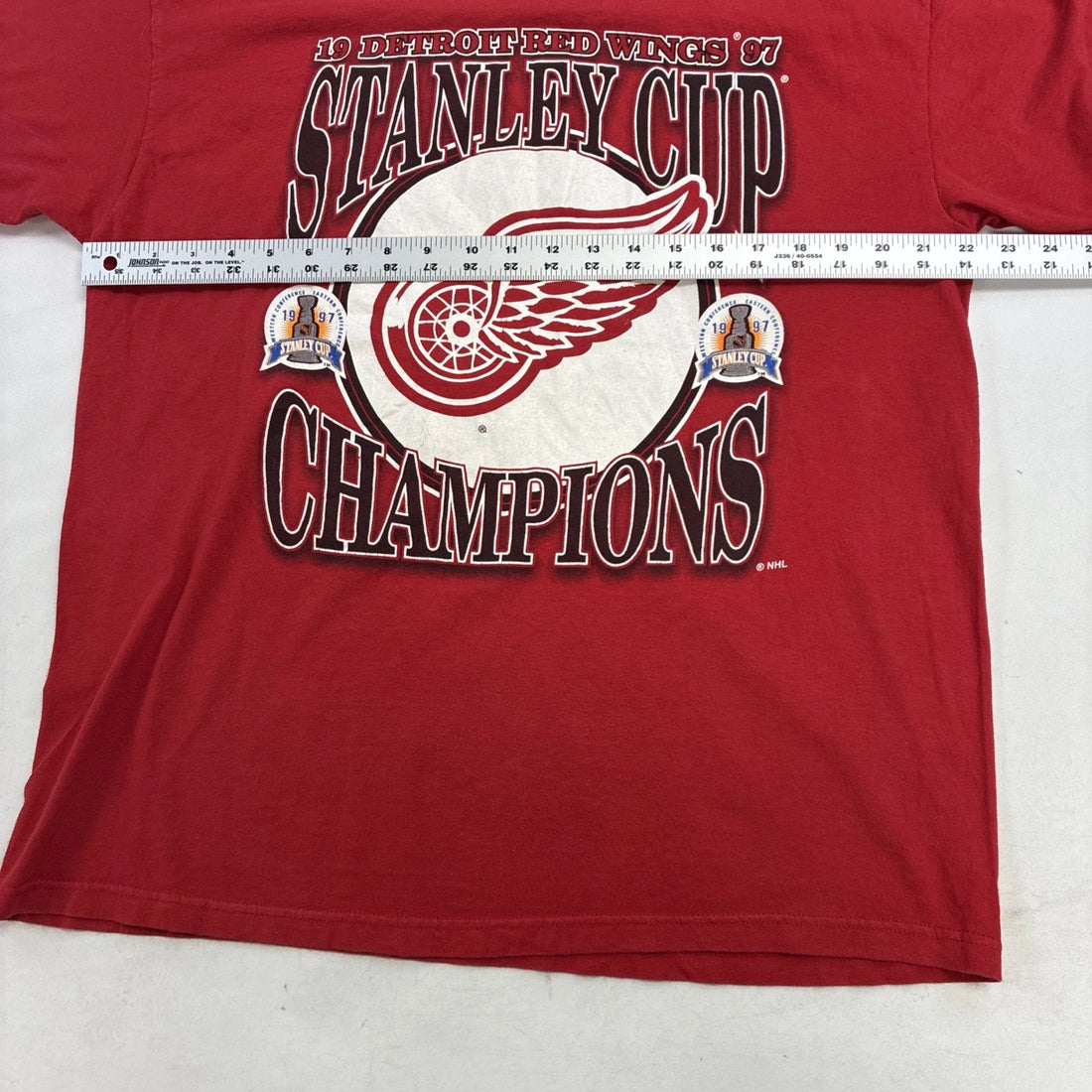 Vintage Detroit Red Wings Stanley Cup Champs T-Shirt Size Large 1997 90s NHL