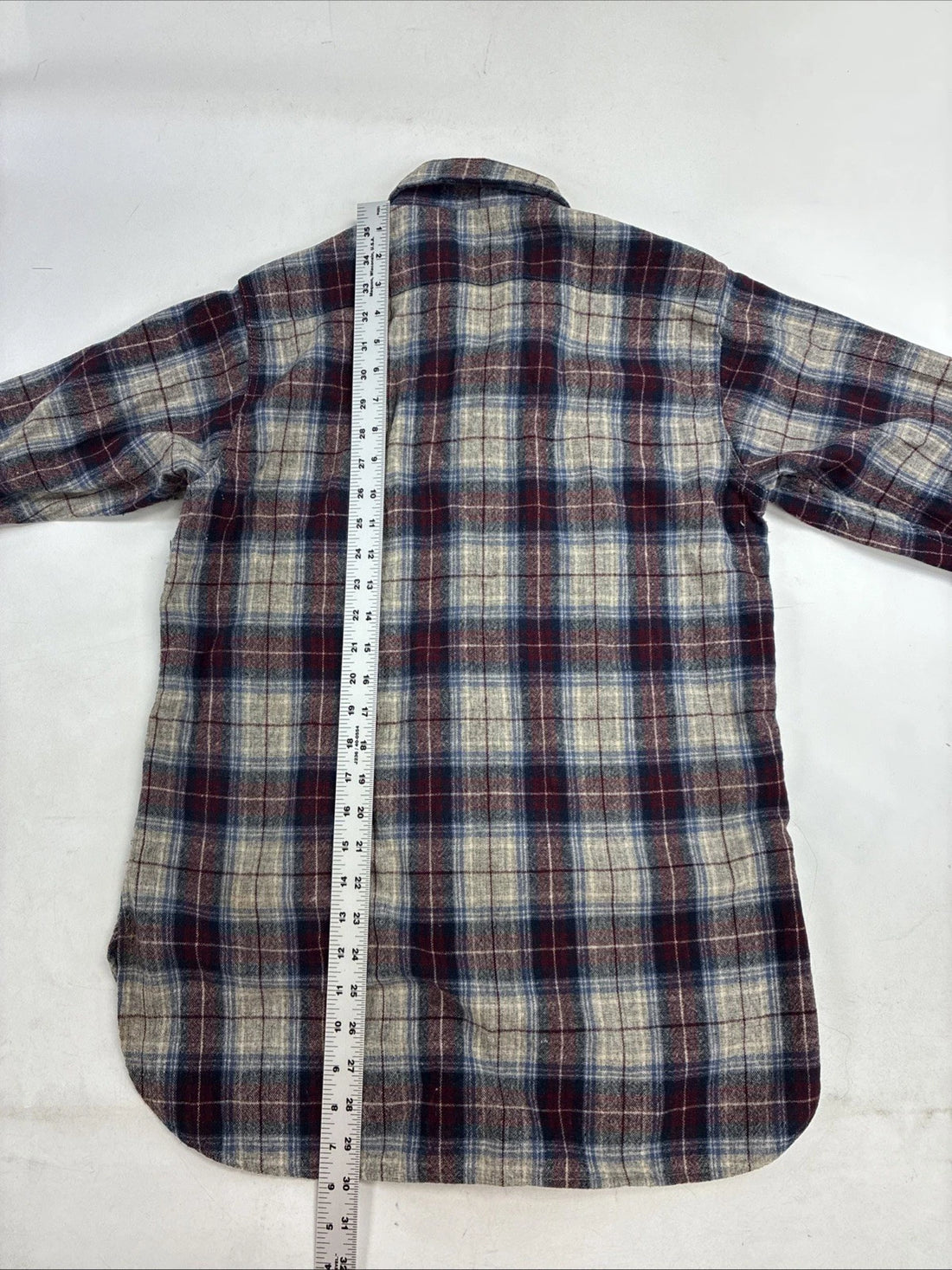 Vintage Woolrich Wool Button Up Shirt Size Medium 80s