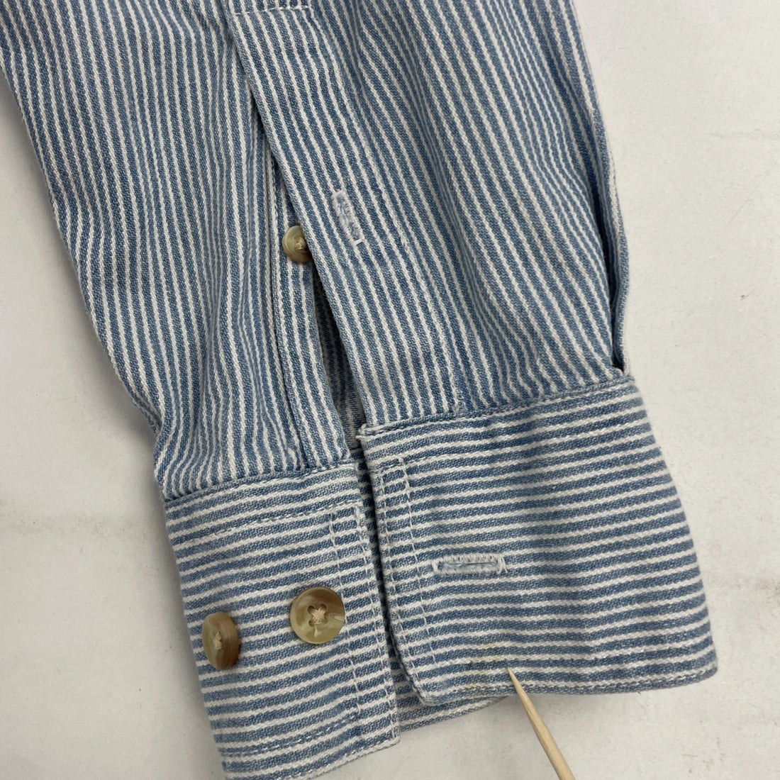 Vintage Looney Tunes Warner Bros Button Up Shirt Size Medium Striped