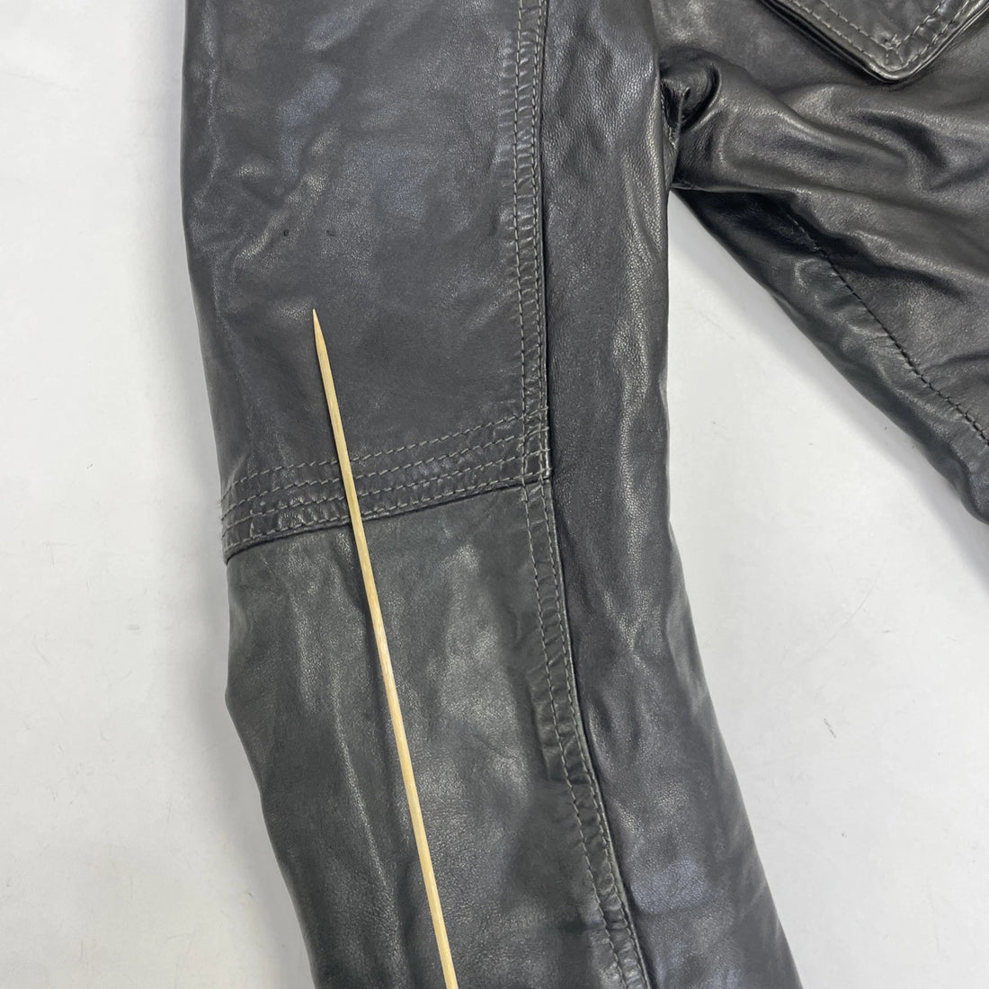 Danier Leather Coat Jacket Size Medium