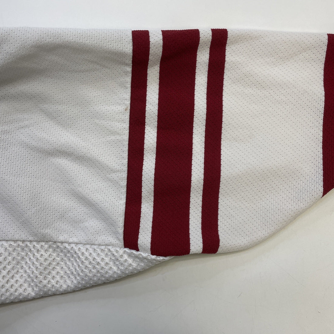 Vintage Arizona Coyotes CCM Jersey Size XL NHL