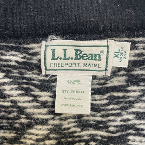 Vintage L.L. Bean Wool Knit Cardigan Sweater Size XL Snowflake Fair Isle