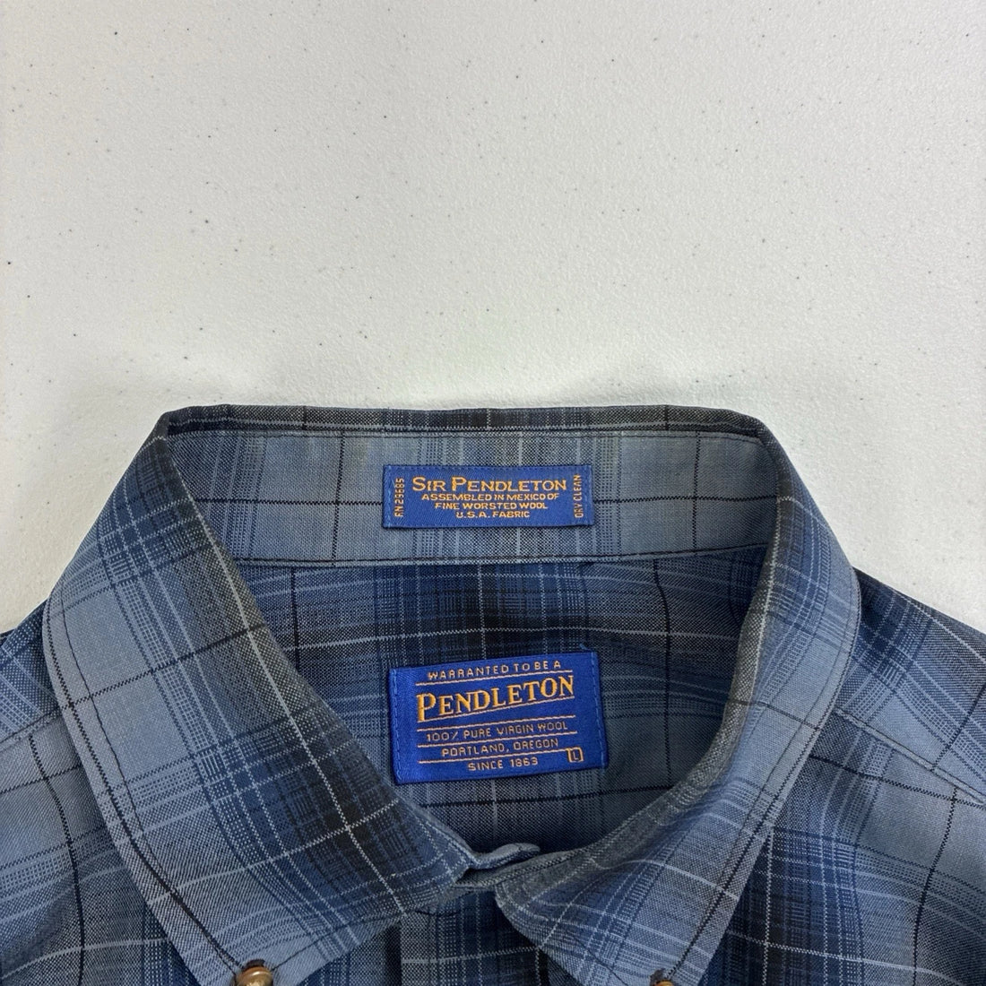 Vintage Pendleton Wool Button Up Shirt Size Large