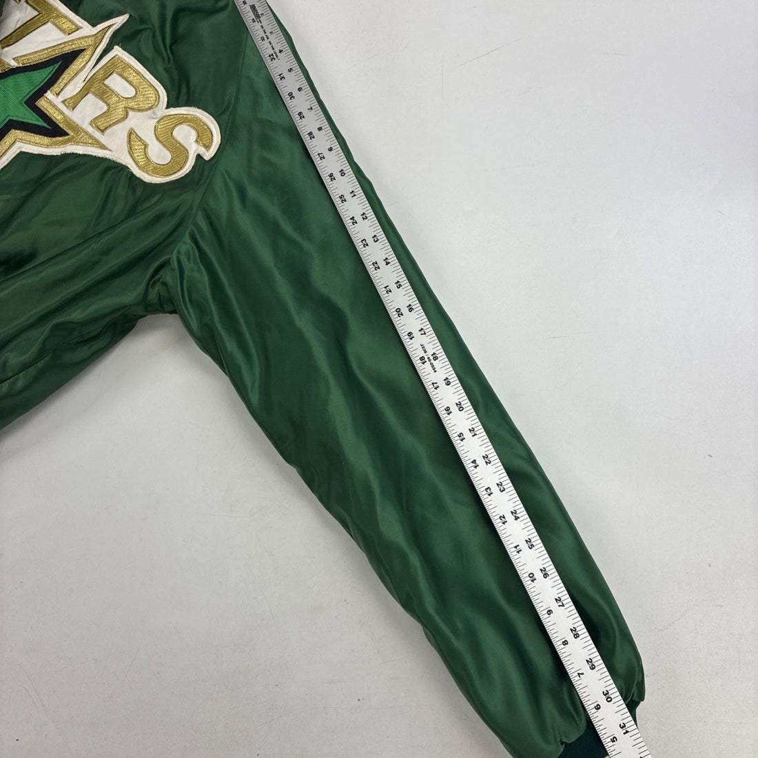 Vintage Dallas Stars Satin Bomber Jacket Size Medium MLB
