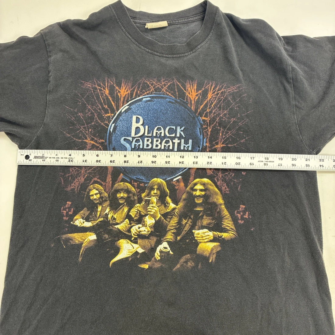 Vintage Black Sabbath New Years Eve Live Band T-Shirt Size Large 1999 90s