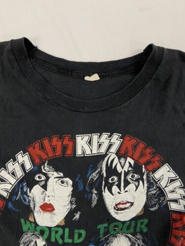 Vintage Kiss World Tour T-Shirt Size Small Black Band Tee 1979 70s