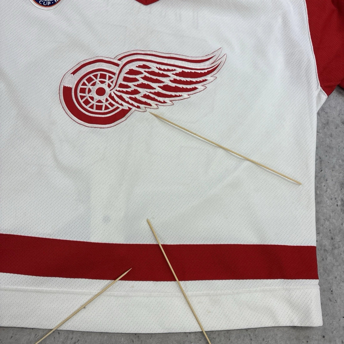 Vintage Detroit Red Wings Stanley Cup Patch Authentic Jersey Size 56 NHL