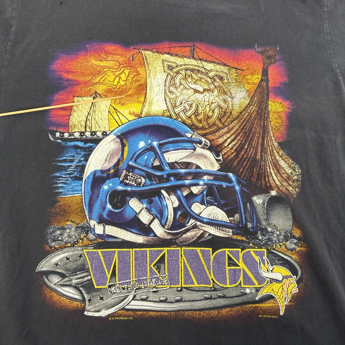 Vintage Minnesota Vikings Home Field Advantage T-Shirt Size Large 2000 NFL