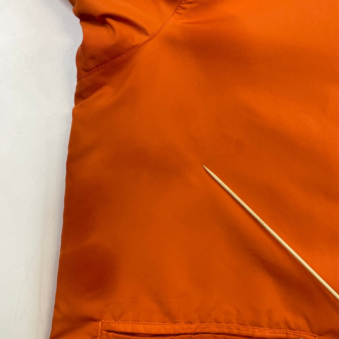 Nike Windbreaker Light Jacket Size Medium Orange Hooded