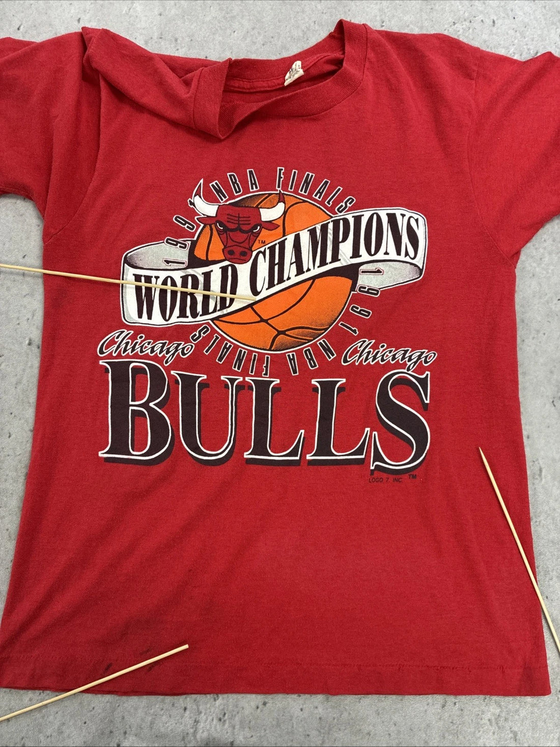 Chicago Bulls World Champions 1991 T-Shirt Size Medium NBA