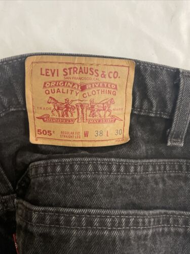 Vintage Levi Strauss & Co 505 Denim Jeans Pants Size 38 X 30 505-0260