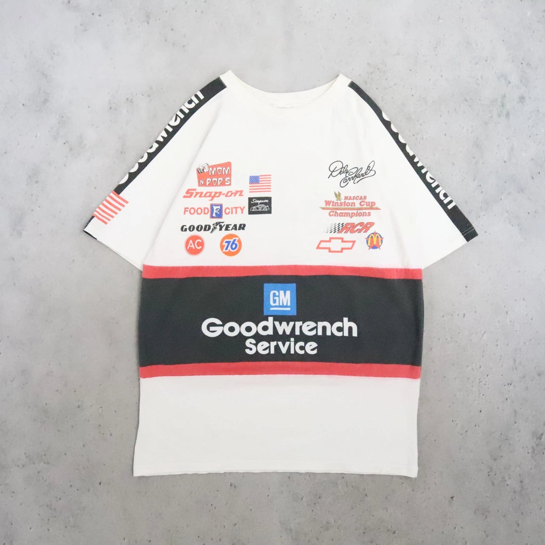Dale Earnhardt Goodwrench Racing T-Shirt Size Large Vintage 90s