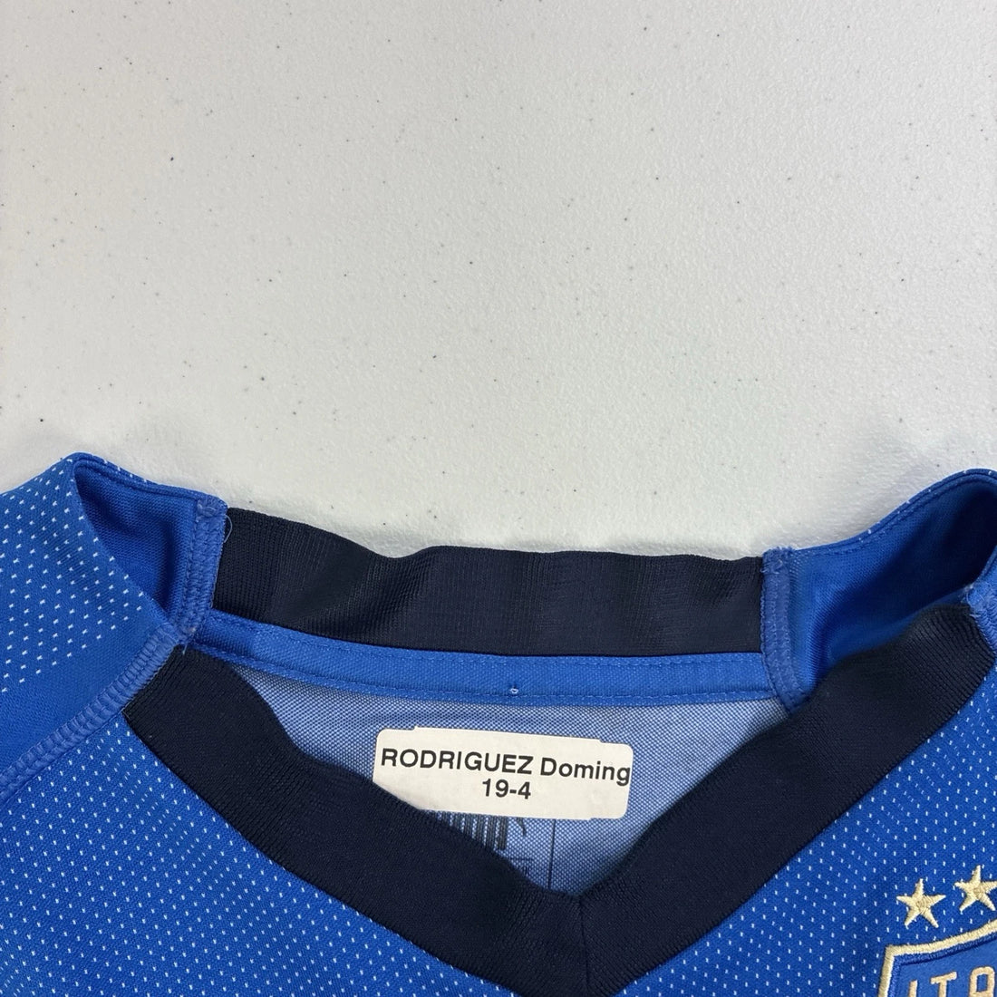 Italy Puma Football Kit Jersey Size Small