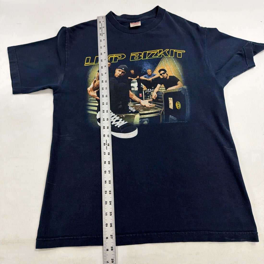 Vintage Limp Bizkit Chocolate Starfish Tour T-Shirt Size Medium Band Tee 2000