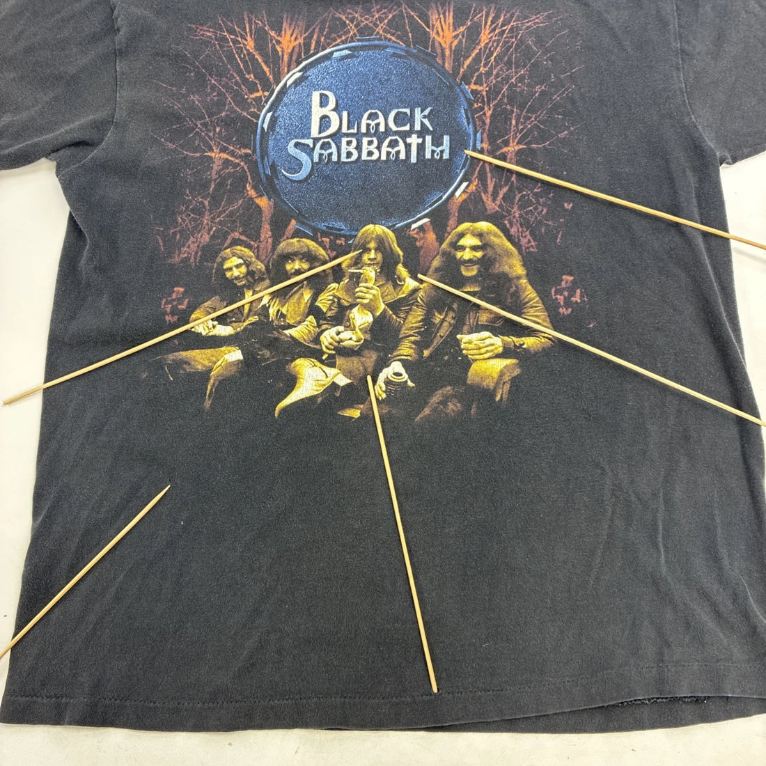 Vintage Black Sabbath New Years Eve Live Band T-Shirt Size Large 1999 90s