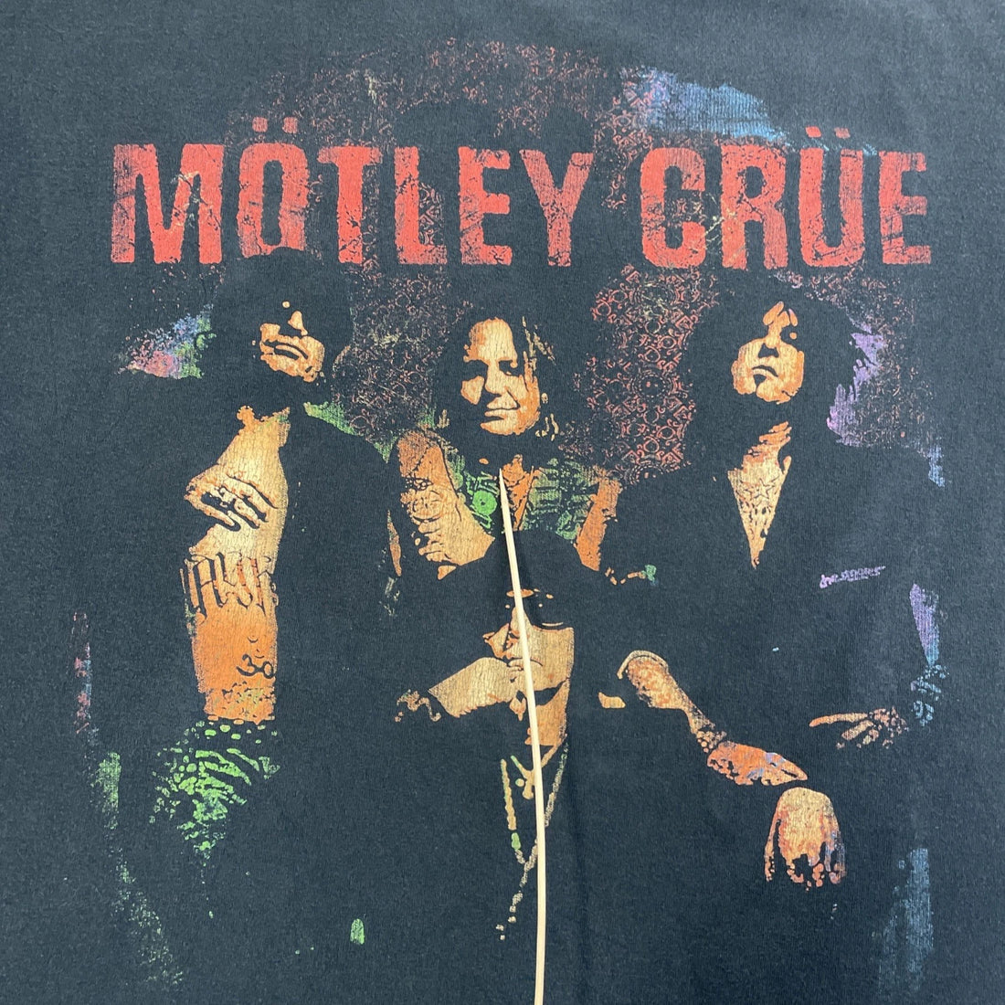 Vintage Motley Crue Red White & Crue Tour T-Shirt Size 2XL 2005