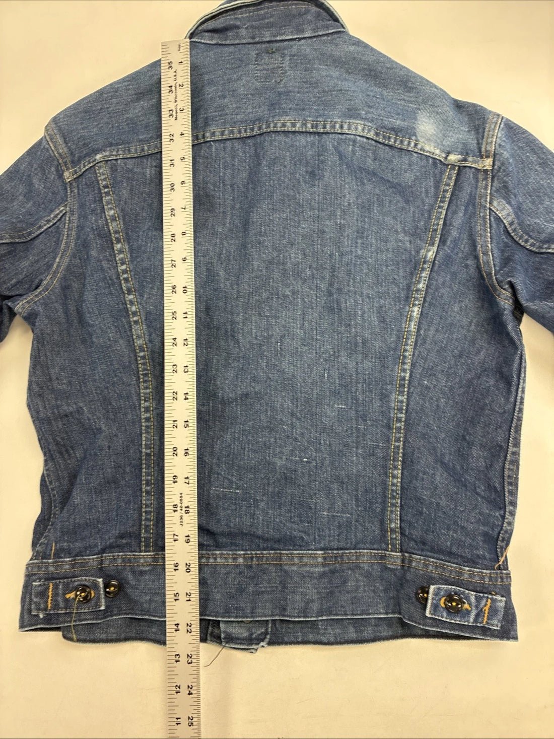 Vintage Lee Denim Trucker Jacket Size Medium