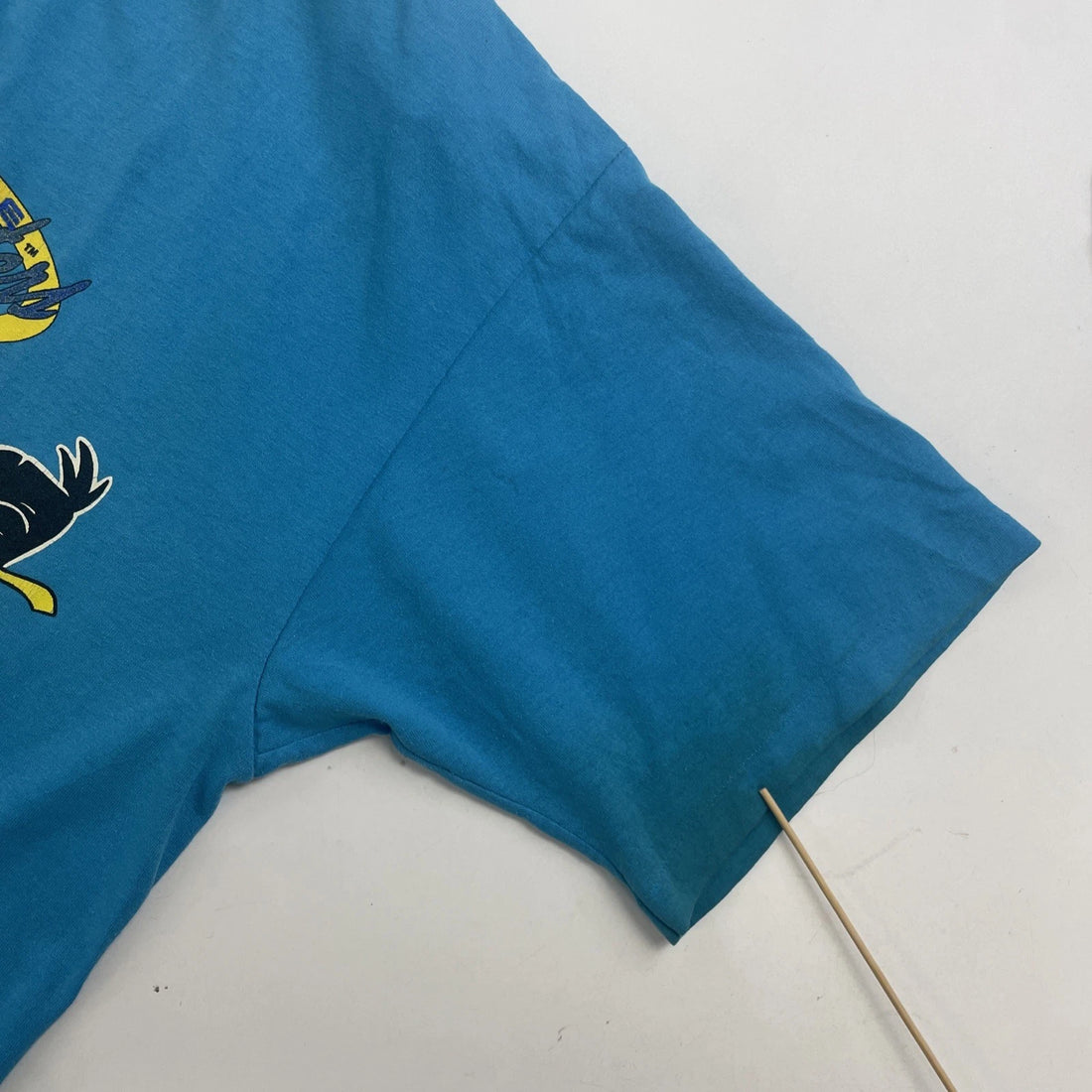 Vintage Looney Tunes Taz Sand Blaster Acme Volleyball T-Shirt Size XL 90s