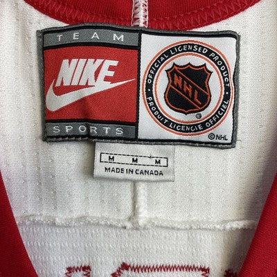 Vintage Detroit Red Wings Steve Yzerman Nike Jersey Size Medium NHL