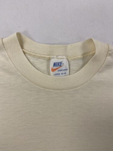 Vintage Nike Sportswear T-Shirt