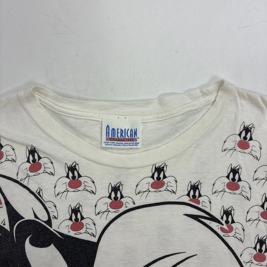 Vintage Sylvester Looney Tunes T-Shirt Size XL All Over Print 1995 90s