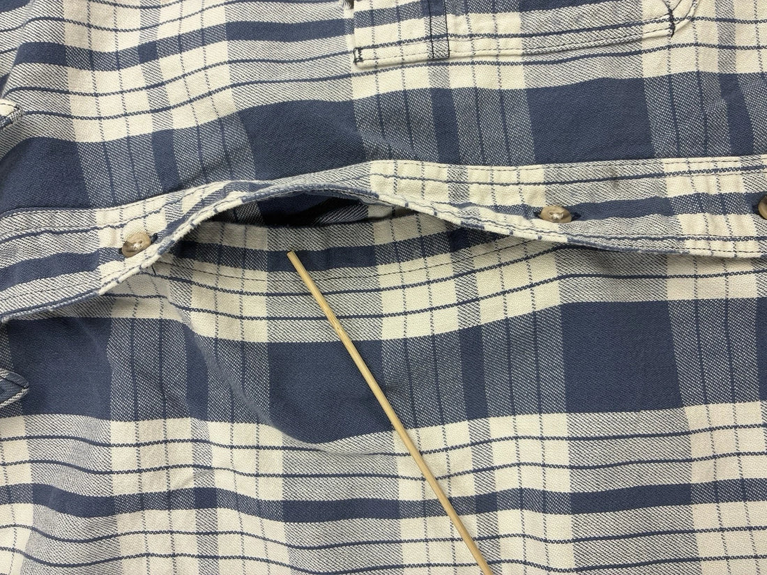 Eddie Bauer McKinley Cloth Button Up Shirt Size Medium Blue Plaid
