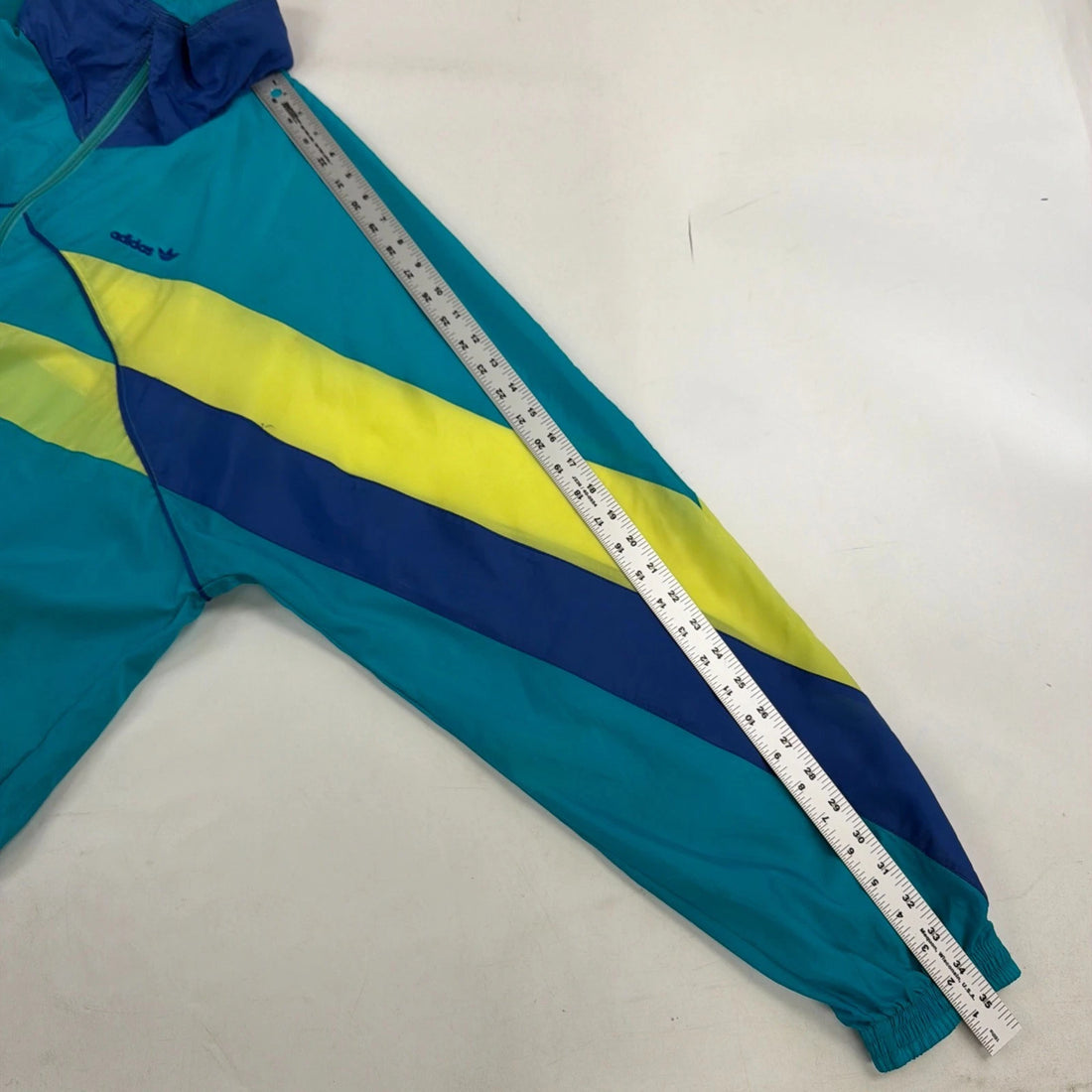 Vintage Adidas Windbreaker Light Jacket Size XL