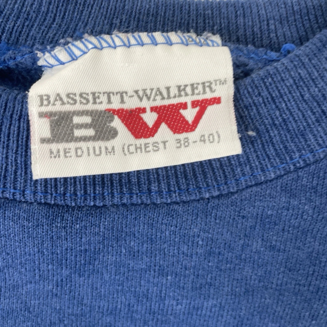 Vintage Halverson Mustangs Crewneck Sweatshirt Size Medium 80s 90s
