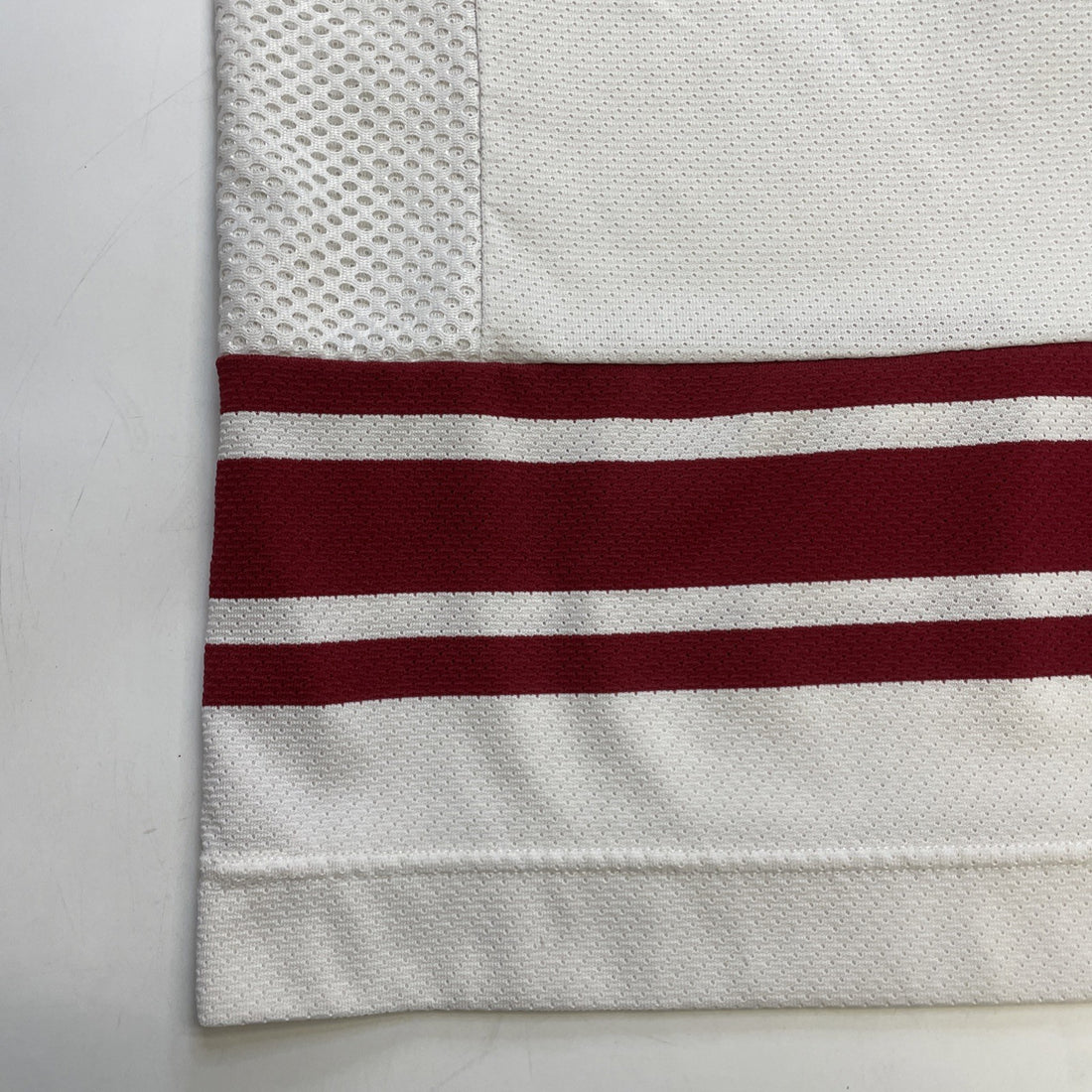 Vintage Arizona Coyotes CCM Jersey Size XL NHL