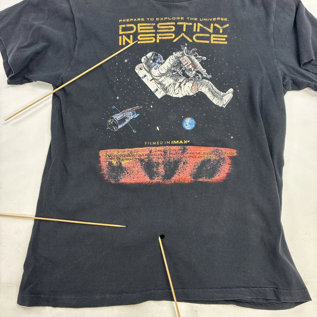 Vintage Destiny In Space Smithsonian Imax T-Shirt Size Medium 90s